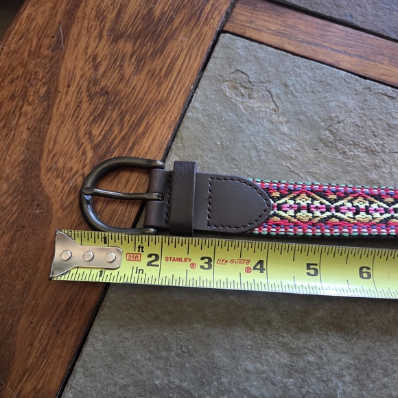 Multi-coloured boho leather belt w aztec / tribal design - Picture 5 of 5